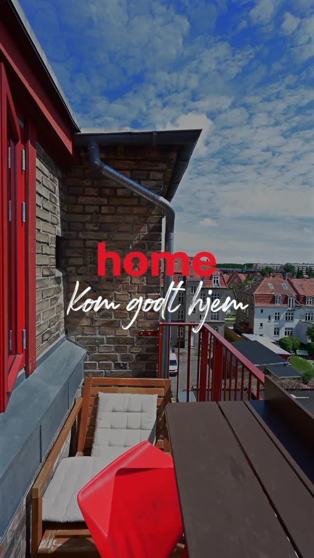 3-værelses lejlighed øverst oppe med solrig altan
